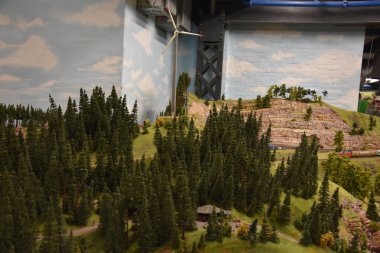 Hamburg, Almanya - 27 Ağustos: Hamburg, Almanya 27 Ağustos 2016 üzerinde görüldüğü gibi minyatür Wunderland. Bu bir model tren cazibe ve kendi türünde dünyanın en büyüğü olduğunu.