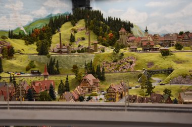 Hamburg, Almanya - 27 Ağustos: Hamburg, Almanya 27 Ağustos 2016 üzerinde görüldüğü gibi minyatür Wunderland. Bu bir model tren cazibe ve kendi türünde dünyanın en büyüğü olduğunu.