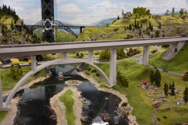 Hamburg, Almanya - 27 Ağustos: Hamburg, Almanya 27 Ağustos 2016 üzerinde görüldüğü gibi minyatür Wunderland. Bu bir model tren cazibe ve kendi türünde dünyanın en büyüğü olduğunu.
