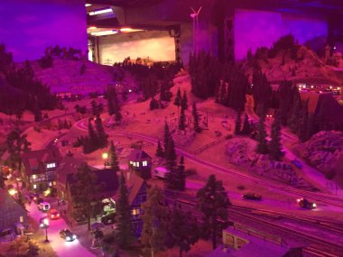 Hamburg, Almanya - 27 Ağustos: Hamburg, Almanya 27 Ağustos 2016 üzerinde görüldüğü gibi minyatür Wunderland. Bu bir model tren cazibe ve kendi türünde dünyanın en büyüğü olduğunu.
