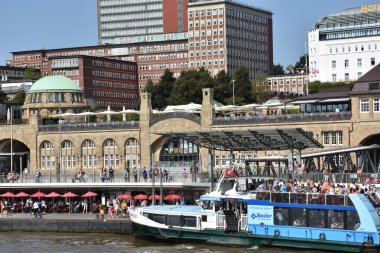 Tekne rggermany Hamburg liman çevresinde