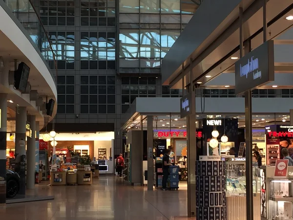 Aeroporto di Amburgo (Flughafen Hamburg) in Germania — Foto Stock