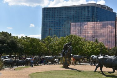 Öncü Plaza Dallas, Texas heykel hayvanların sürücüsü