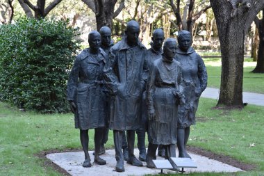 DOS, TX - SEP 18: George Segal tarafından Dallas, Teksas 'taki Nasher Heykel Merkezi' nde 18 Eylül 2016 'da görüldüğü üzere.