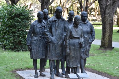 DOS, TX - SEP 18: George Segal tarafından Dallas, Teksas 'taki Nasher Heykel Merkezi' nde 18 Eylül 2016 'da görüldüğü üzere.