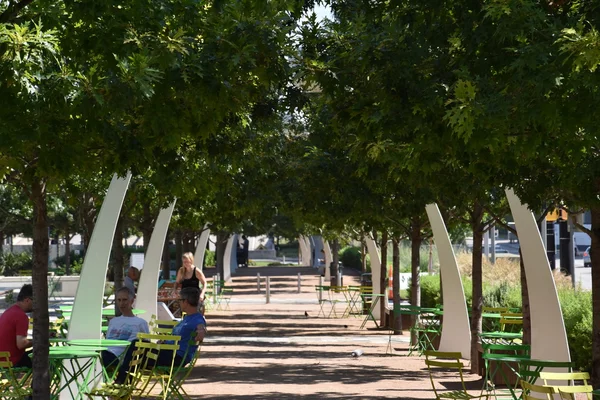 Klyde Warren Park em Dallas, Texas — Fotografia de Stock