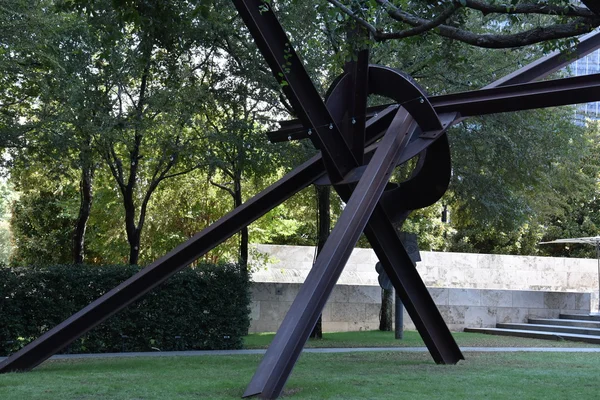 Dallas, TEXAS - SEP 18: Dallas, Teksas 'taki Nasher Heykel Merkezi, 18 Eylül 2016' da görüldüğü üzere. 