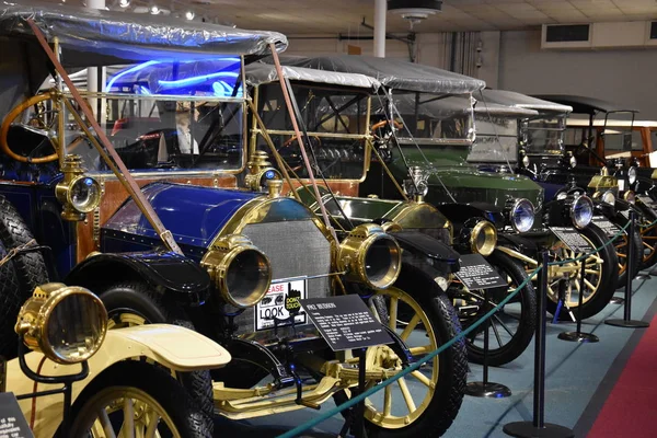 The Car and Carriage Caravan Museum in Luray, Virginia — Stock Photo, Image