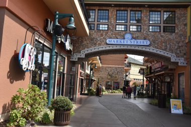 PIGEON Forge, TN-OCT 3: 3 Ekim 2016 'da görüldüğü gibi Tennessee, Pigeon Forge' daki Ada.