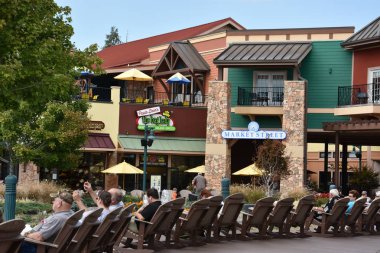 PIGEON Forge, TN-OCT 3: 3 Ekim 2016 'da görüldüğü gibi Tennessee, Pigeon Forge' daki Ada.