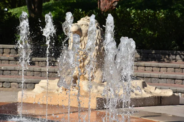 在柯立芝公园在田纳西州查塔努加市互动喷泉 — 图库照片