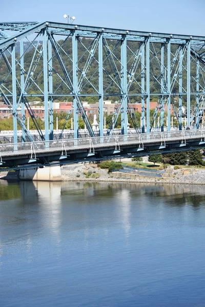 Walnut Street Bridge in Chattanooga, Tennessee — Stock Photo, Image