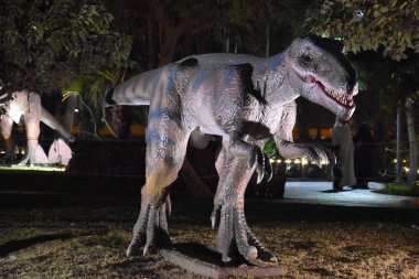 Dubai, Birleşik Arap Emirlikleri Dubai Bahçe kızdırma parkında dinozor