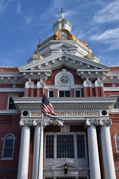 Berkeley county gerichtsgebäude in martinsburg, west virginia — Stockfoto