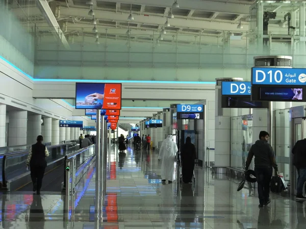 Terminal 1 at Dubai International Airport in the UAE — Stock Photo, Image