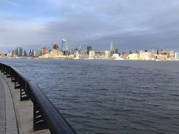 Utsikt över Manhattan, från Hoboken, New Jersey — Stockfoto