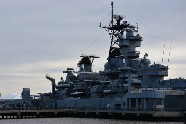 USS New Jersey (Bb-62) v Camdenu, New Jersey — Stock fotografie