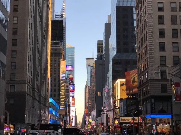 Nova Iorque Jun Times Square Apresentado Com Teatros Broadway Sinais — Fotografia de Stock