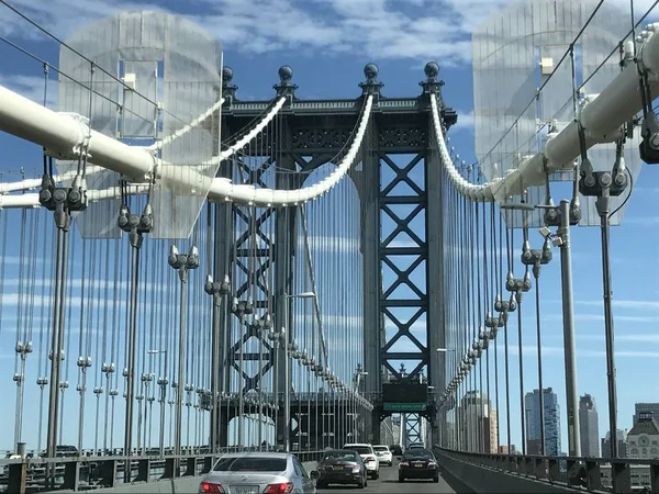 Puente Manhattan en la ciudad de Nueva York — Foto de Stock