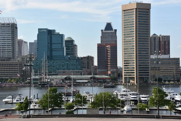 Federal Hill Park, Baltimore, Maryland Inner Harbor görünümünü