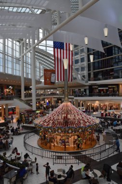 Birmingham, Alabama - Temmuz 24: Riverchase Galleria alışveriş merkezi Birmingham, Alabama, 24 Temmuz 2018 üzerinde görüldüğü gibi. Büyük bir lüks, süper bölgesel alışveriş merkezi olduğunu.