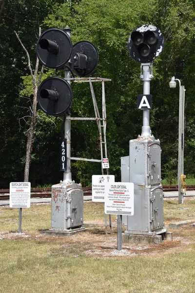 Calera, Al - Temmuz 22: Kalp, Dixie Demiryolu Müzesi Calera, Alabama, 22 Temmuz 2017 üzerinde görüldüğü gibi. Resmi Demiryolu Müzesi ve Alabama Eyaleti olduğunu.