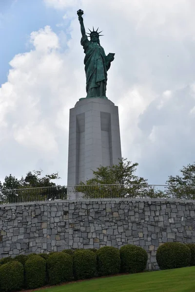Vestavia Hills Alabama Jul Statue Liberty Replica Liberty Park Vestavia — Stock Photo, Image