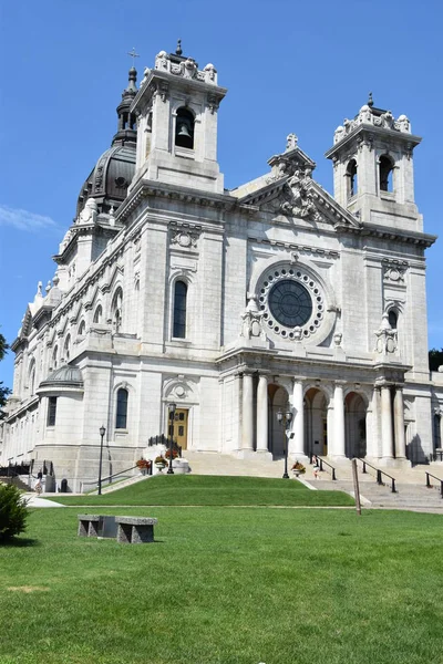 Minnesota, Minneapolis'de Saint Mary Bazilikası