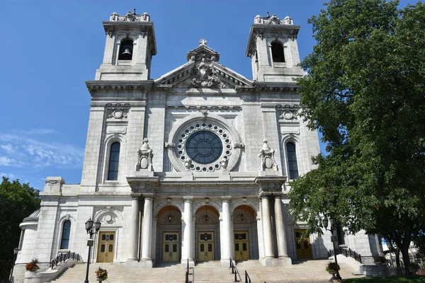 Minnesota, Minneapolis'de Saint Mary Bazilikası
