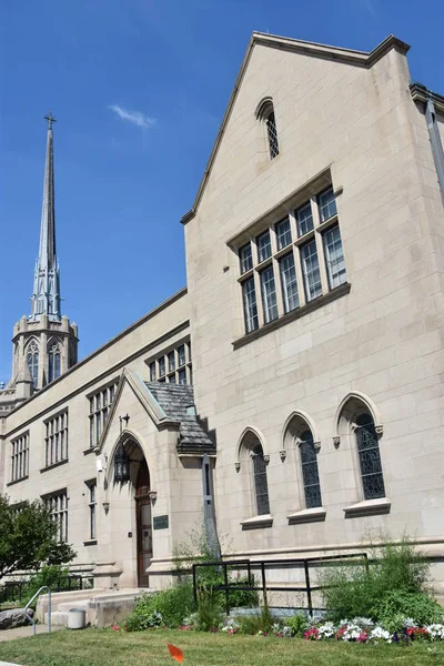 MINNEAPOLIS, MN - 26 Temmuz 2017 'de Minneapolis, Minnesota' daki Birleşik Metodist Kilisesi.