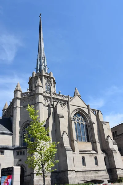 MINNEAPOLIS, MN - 26 Temmuz 2017 'de Minneapolis, Minnesota' daki Birleşik Metodist Kilisesi.