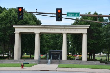 ST Paul, MINNESOTA - 26 Temmuz 2017 'de St. Paul, Minnesota' da görülen Barış Subayları Anıtı.