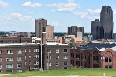 St Paul, Minnesota - Temmuz 29: Skyline St. Paulus Minnesota, 29 Temmuz 2017 üzerinde görüldüğü gibi. Bu ikinci en kalabalık şehri ABD'nin Minnesota eyaletinde başkentidir.