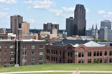 St Paul, Minnesota - Temmuz 29: Skyline St. Paulus Minnesota, 29 Temmuz 2017 üzerinde görüldüğü gibi. Bu ikinci en kalabalık şehri ABD'nin Minnesota eyaletinde başkentidir.