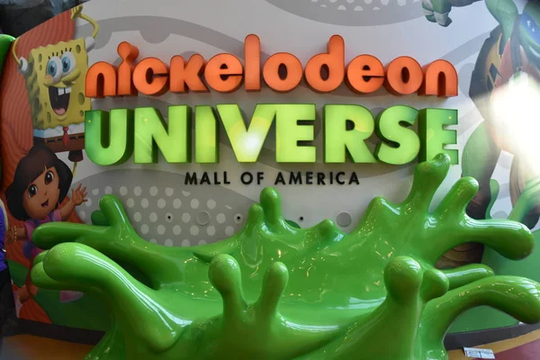 Universo Nickelodeon en el Centro Comercial de América en Bloomington, Minnesota — Foto de Stock
