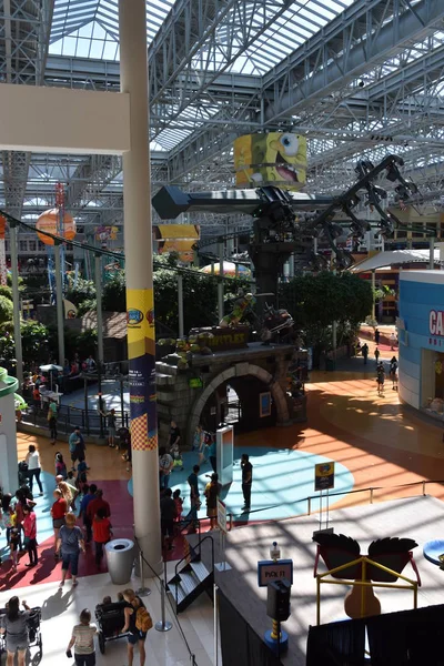 Nickelodeon σύμπαν σε στο Mall της Αμερικής στο Μπλούμινγκτον της Μινεσότα — Φωτογραφία Αρχείου