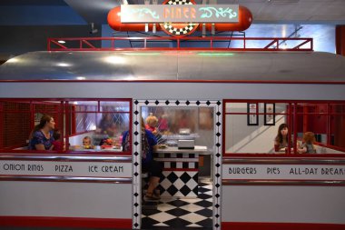 Ogden, Ut - Ağustos 24: Treehouse Müzesi Ogden, Utah, 24 Ağustos 2017 üzerinde görüldüğü gibi. Bu çocuklar el üzerinde etkinlikler ve sergiler bir hikaye adım teşvik okuma odaklı müzesidir.