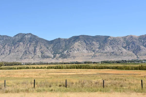 Utah 'tan Idaho' ya giderken manzara.