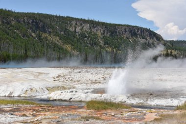 Siyah kum Havzası, Yellowstone Milli Parkı