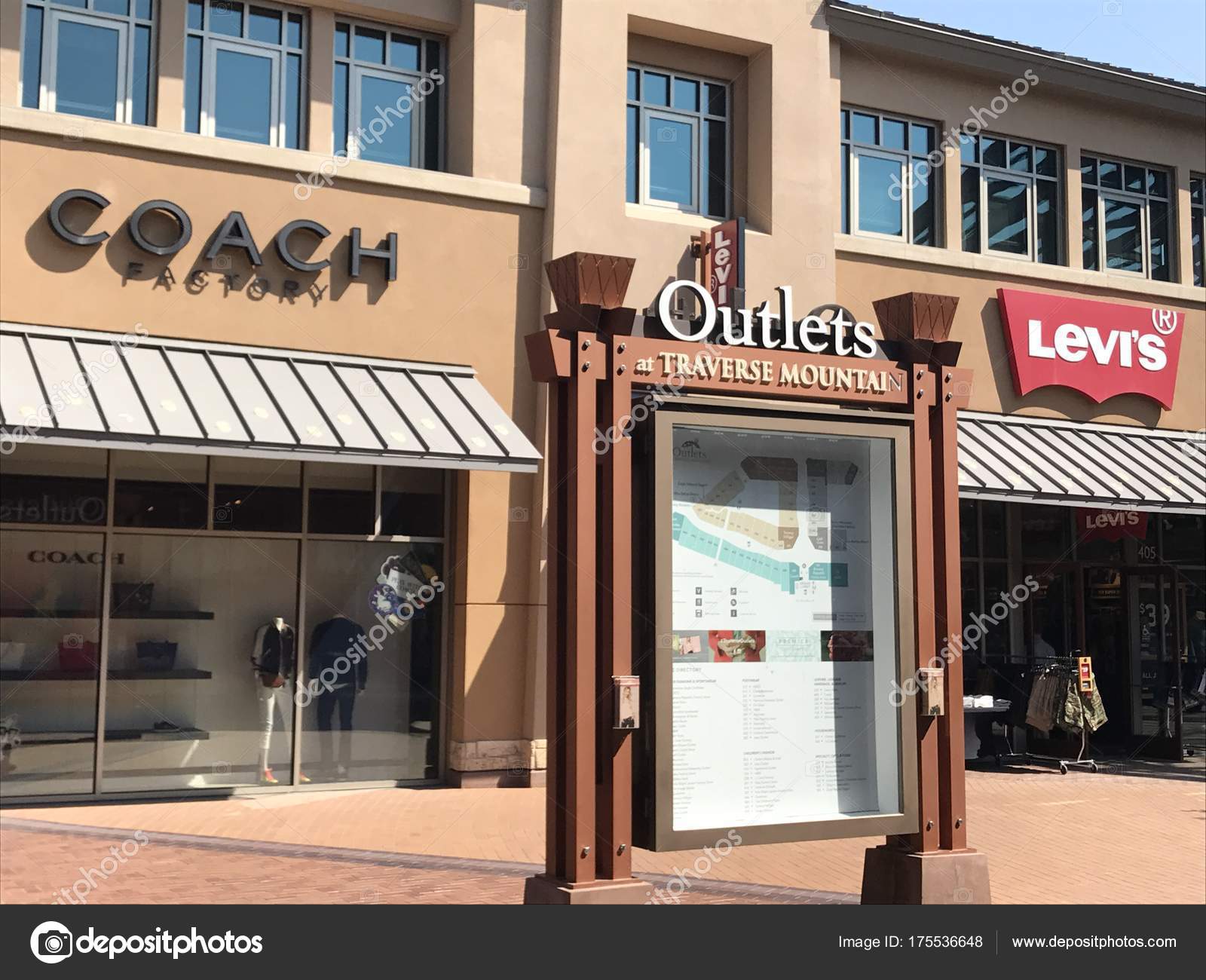 Lehi Aug Outlets Traverse Mountain Lehi Utah Seen Aug 2017 Stock Editorial Photo C Sainaniritu 175536648