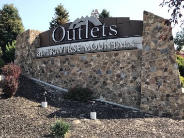 Lehi, Ut - 31 Ağustos: Lehi, Utah, 31 Ağustos 2017 üzerinde görüldüğü gibi çapraz Mountain hizmetinizde. Bu Utah County ilk ve tek çıkış noktası olduğunu ve Tuz Gölü İlçe sınırları.