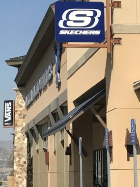 Lehi, Ut - 31 Ağustos: Lehi, Utah, 31 Ağustos 2017 üzerinde görüldüğü gibi çapraz Mountain hizmetinizde. Bu Utah County ilk ve tek çıkış noktası olduğunu ve Tuz Gölü İlçe sınırları.