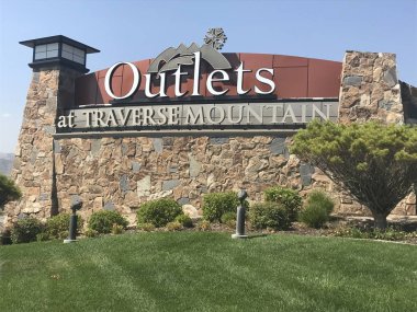 Lehi, Ut - 31 Ağustos: Lehi, Utah, 31 Ağustos 2017 üzerinde görüldüğü gibi çapraz Mountain hizmetinizde. Bu Utah County ilk ve tek çıkış noktası olduğunu ve Tuz Gölü İlçe sınırları.