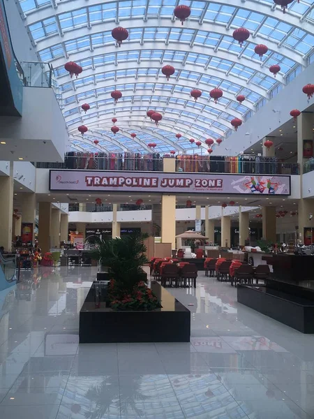 ドバイ Uae 月14日 2018 に見られるように アラブ首長国連邦ドバイのドラゴンマート ロングドラゴンマートは中国本土外の中国製品の最大の貿易センターです — ストック写真