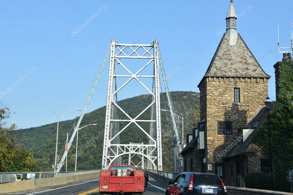 FORT MONTGOMERY, NY SEP 22 El Puente de la Montaña del Oso, también