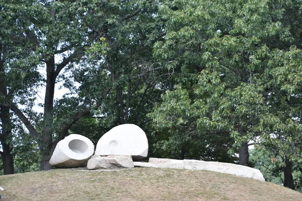 New Windsor Sep Momo Taro Isamu Noguchi Storm King Art — Stockfoto