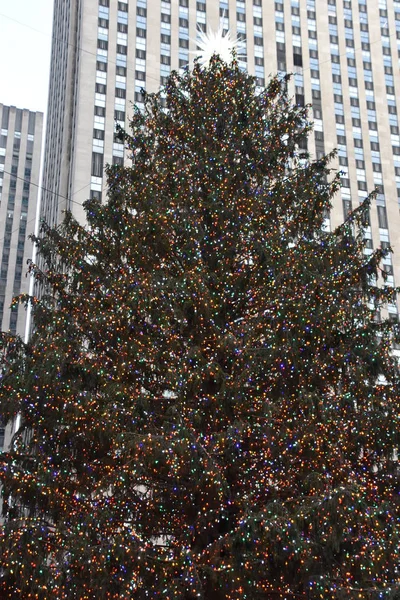New York Dec Famous Christmas Tree Rockefeller Plaza New York — Stock Photo, Image