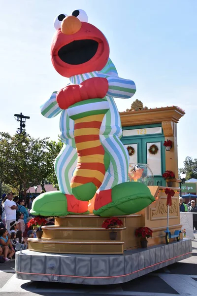 Orlando Listopada Parada Świąteczna Przy Sezamkowej Ulicy Seaworld Orlando Florydzie — Zdjęcie stockowe