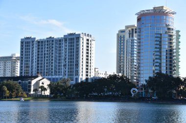 ORLANDO, FL NOV 29: 29 Kasım 2019 'da Orlando, Florida' daki Eola Park 'ta görüldüğü gibi.