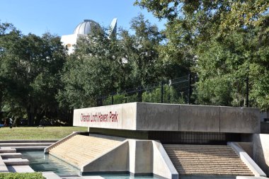 ORLANDO, FL NOV 29: 29 Kasım 2019 'da Orlando, Florida' da görülen Loch Haven Park. 45 dönüm araziyi kapsar ve bölgenin başlıca kültür parkı olarak hizmet verir..